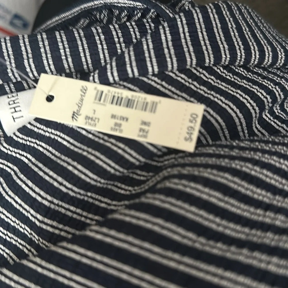 Madewell Navy and White Size Large Texture & Thread Short Sleeve Blouse - Picture 7 of 7